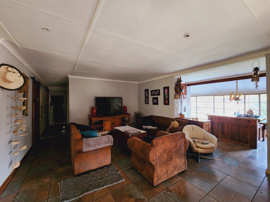 7 Bedroom Property for Sale in Potchefstroom Rural North West